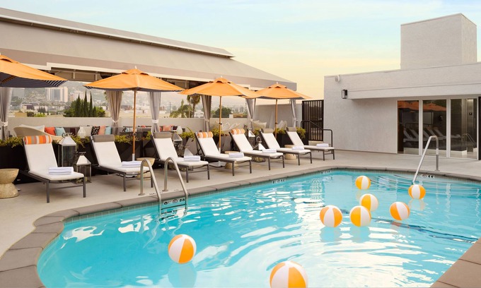 Tri-West Casa | King Suite + Balcony | Pool, Bar, Cabanas | Bikes
