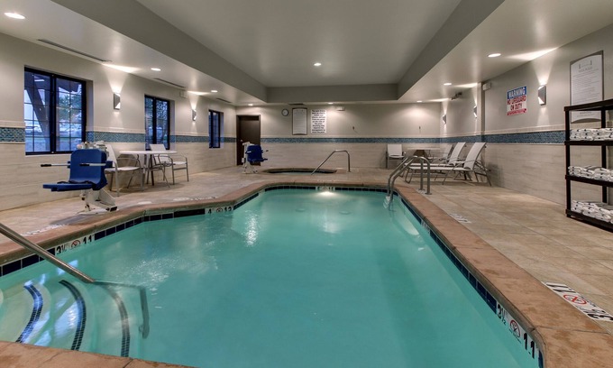 Grant Creek Apartamento | Suite King. Desayuno gratis. Piscina y jacuzzi. Transporte al aeropuerto. ¡Cerca de la universidad de Montana!