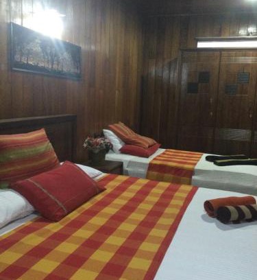 Gampola Cama Y Desayuno | Kingdom Of Maliga