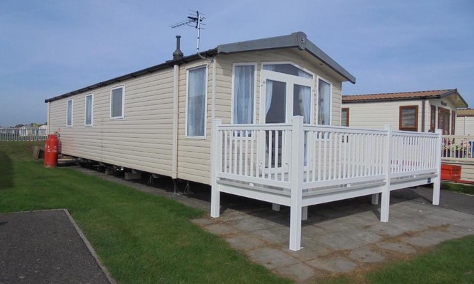 Ingoldmells Apartamento | Kingfisher Bordeaux 8 Berth Central Heated FREE WIFI