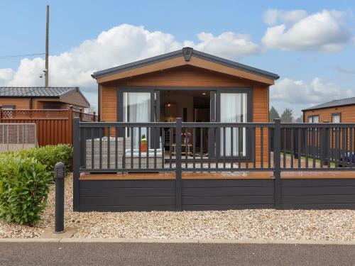Evesham Casa | Kingfisher Lodge