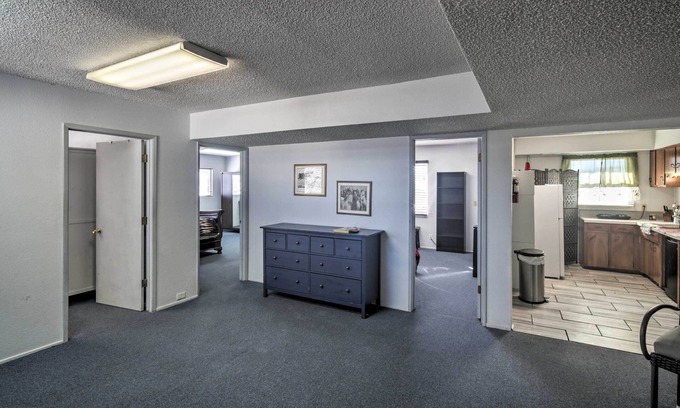 Kingman Apartamento | Kingman Apartment < 2 Miles to Route 66 Sign!