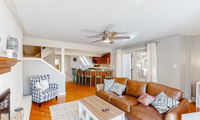 West Hartford Apartamento | Kingswood Mountainside Retreat