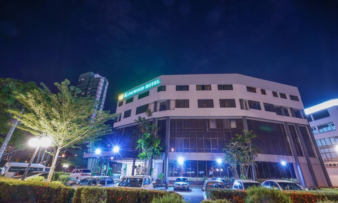 Kuching Hotel | Kingwood Hotel