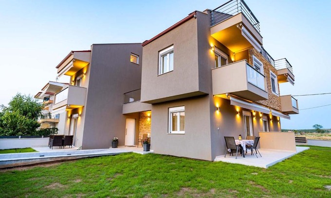 Flogita Apartamento | Kiosse Maisons by TravelPro Services Nea Flogita Halkidiki