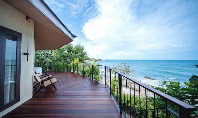 Rayong Complejo | Kira Baya Koh Samed