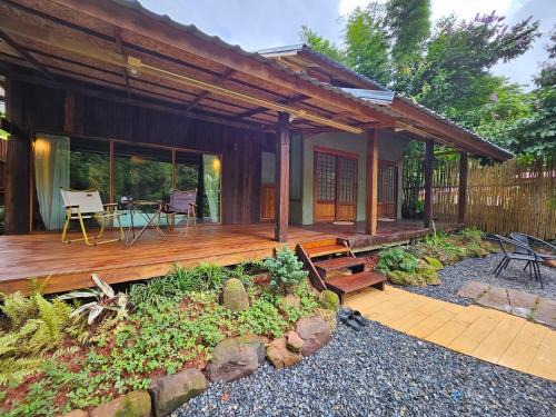 Bo Kluea Chalet De Esquí | Kiri Vari Boutique Resort at Sapan