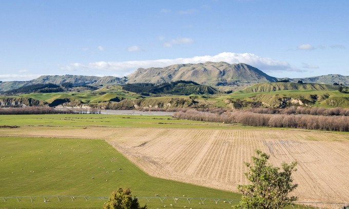 Poukawa Casa | KIRITEA TUKITUKI LOOKOUT - HAVELOCK NORTH HOME in Havelock North