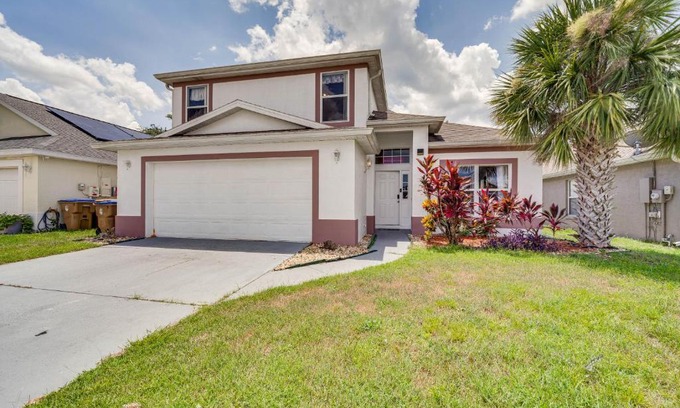 Chatham Park Casa | Kissimmee Vacation Rental with Pool about 6 Mi to Disney