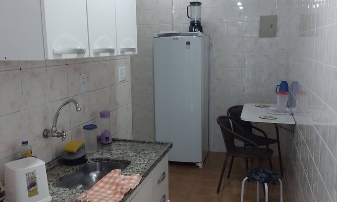 Praia Grande Apartamento | Kitao divided in Ocian