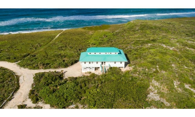 Conch Bar Casa | KiteRunner- wild, windswept, pinch-yourself escape