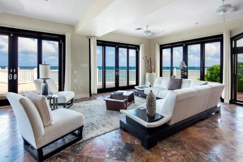 Old Man Bay Apartamento | KiToCay by Grand Cayman Villas