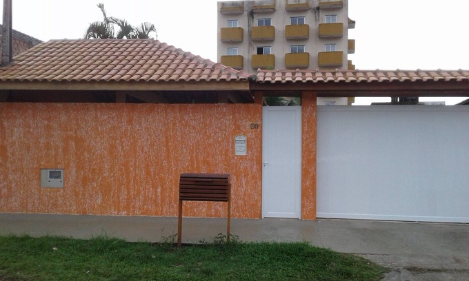 Pereque-Acu Chalet De Esquí | kits en Ubatuba en Perequê-Açu