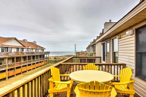 Kitty Hawk Casa | Kitty Hawk Townhome at Sea Dunes - Walk to Beach!
