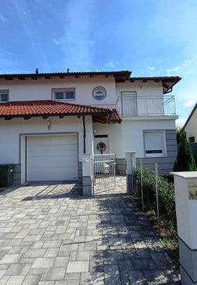 Sopron Apartamento | Klau & Bali Apartmanház Sopron