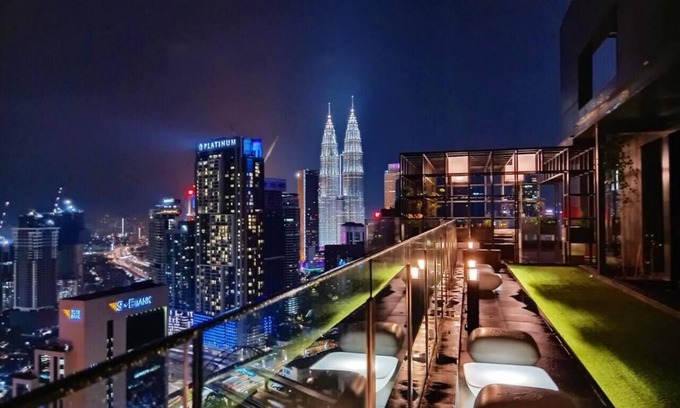 Kuala Lumpur City Centre Apartamento | Klcc studio with a rooftop garden/playground