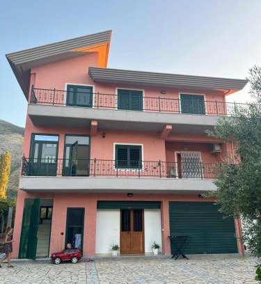 Orikum Casa | Kleidi's home