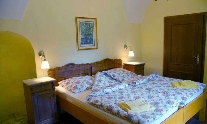 Greillenstein Apartamento | Kleine, Aber Weitläufige Ferienwohnung im Ehemaligen Rossstall des Schloss Greillenstein