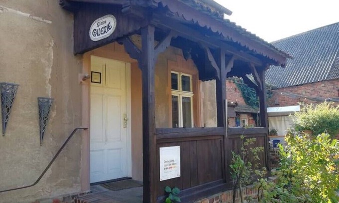 Steinhoefel Apartamento | Kleine Galerie: Küche Kamin Netflix Hofladen