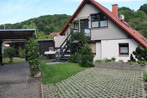 Laudenbach Apartamento | Kleine, gemütliche Dachgeschosswohnung