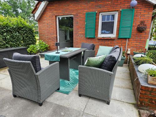 Uplengen Casa | Kleines Ferienhaus Luettje Backhuus 35516