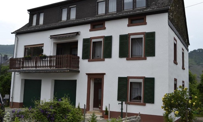 Niederemmel Apartamento | Kleines Ferienhaus Nicole