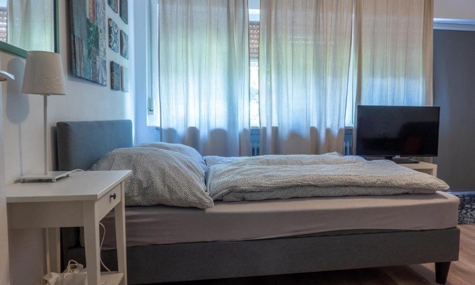 Wiesbaden Apartamento | Kleines Souterrain Apartment direkt am Park