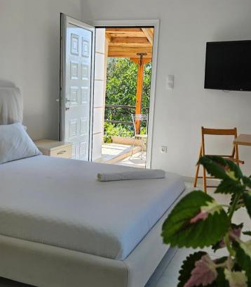 Qeparo Casa | Klejdi's house