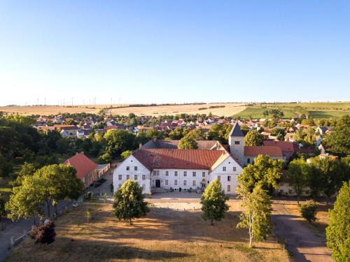 Hedersleben Cama Y Desayuno | Kloster Hedersleben