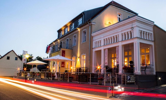 Neuzelle Hotel | Klosterhotel Neuzelle - Emmo GbR