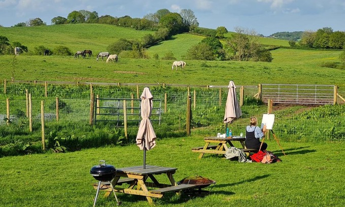 Corscombe Otro | Knapp Farm Glamping Lodge 2