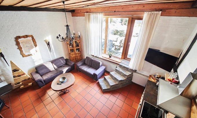 Burberg Apartamento | Knight's chamber with fireplace, 140sqm, 4 bedrooms, max. 6 persons