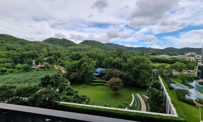 Tha Thaewawong Apartamento | Knights Bridge Ocean Siracha