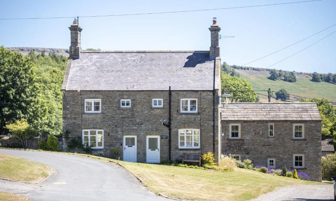 Leyburn Casa | Knights Rest