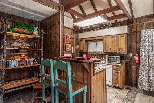 Ruidoso Casa | Knott Inn