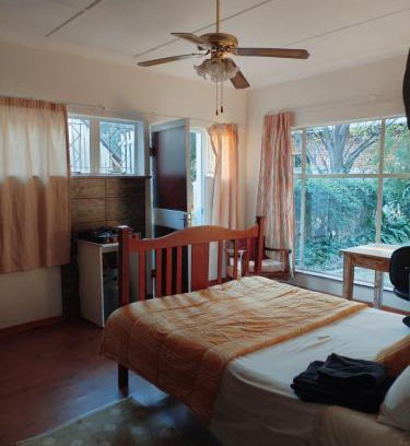 Klerksdorp Apartamento | Knowles Nook Self-catering