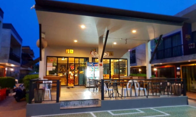 Koh Lan Hotel | Koh Larn FC