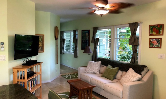 Kuulei Tract Cabaña | 'Koi Palms Luxury Cottage' corto paseo a la playa de Kailua