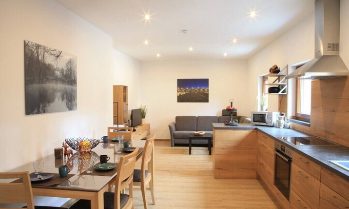 Saal an der Donau Apartamento | Komfortable Ferienwohnung mit Drei Schlafzimmern