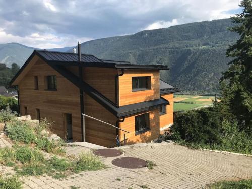 Raron Apartamento | Komfortable Wohnung