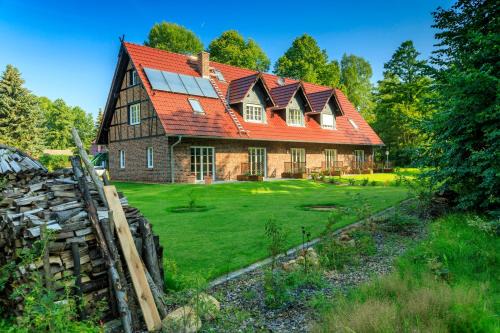 Burg-Dorf Apartamento | Komfortferienwohnungen Spreewalder Auszeit