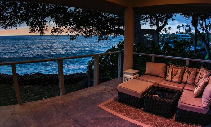 Kailua-Kona Casa | Kona Bay Hale by RedAwning