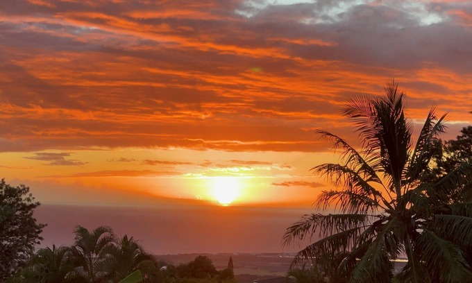 Kona Palisades Casa | Kona Sunset Ocean View Two Studio Oasis