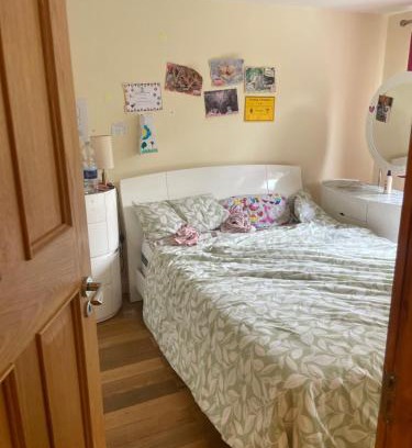 Loughton Apartamento | Konesha