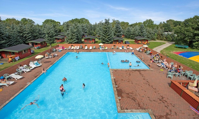 Udsholt Alquiler De RV | Kongernes feriepark Camping
