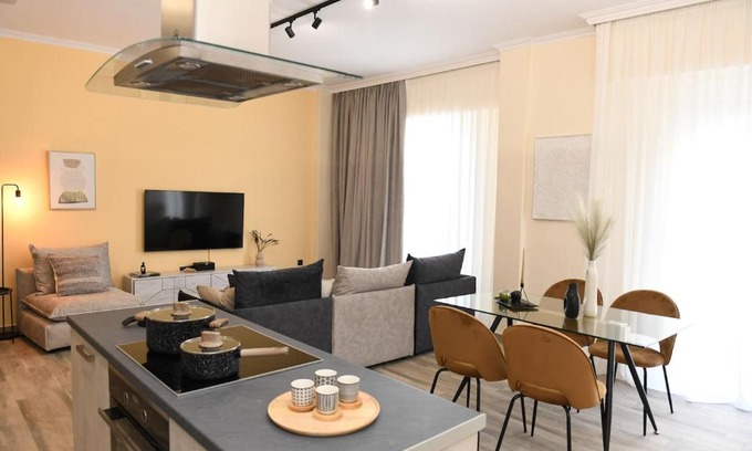 Ampelokipoi Apartamento | Konstantina Apartment