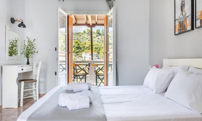 Skopelos Apartamento | Konstantina Studios