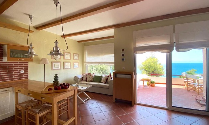 Siviri Casa | Konstantinos Siviri Nautilos Residence