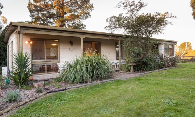 Langwarrin South Cabaña | Kookaburra Cottage @ Kanturk Country Retreat