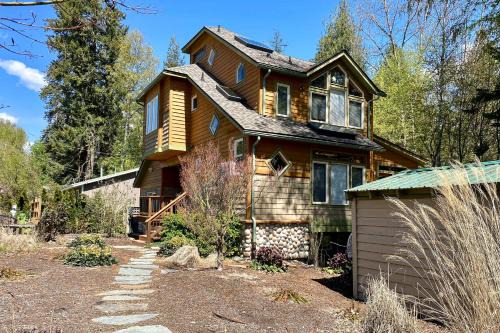 Ponder Point Casa | Kootenai Haus